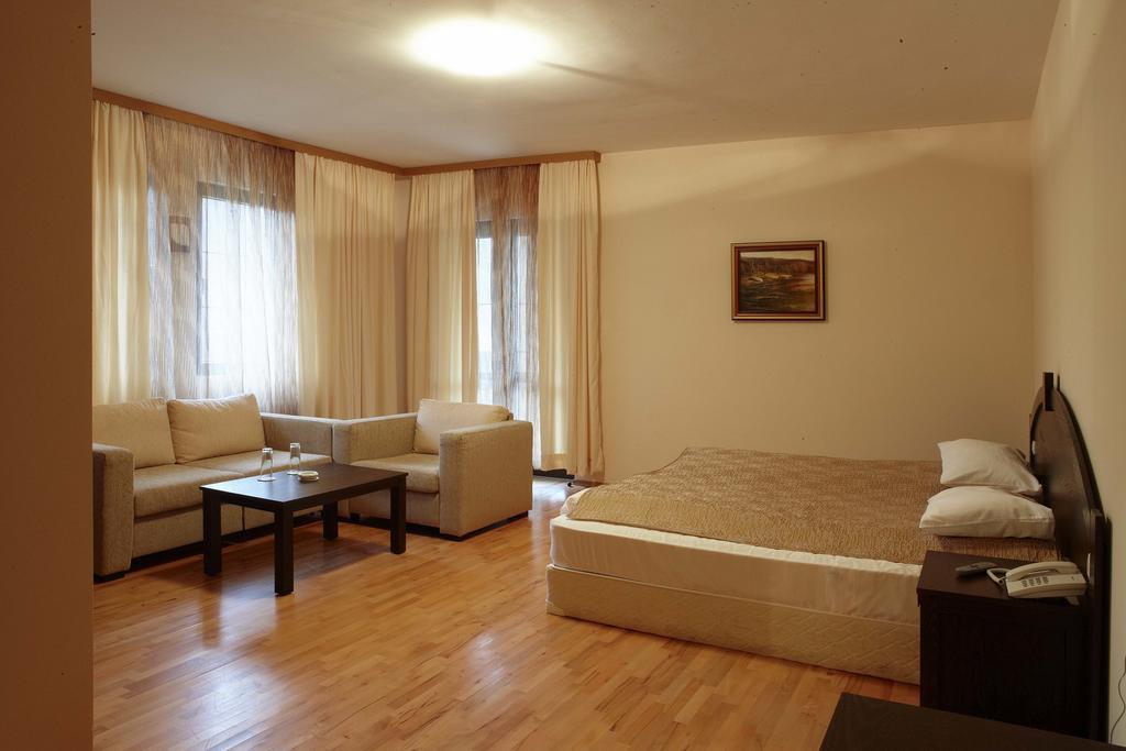 Готель Eco Complex Smilyan Smilyan  Номер фото